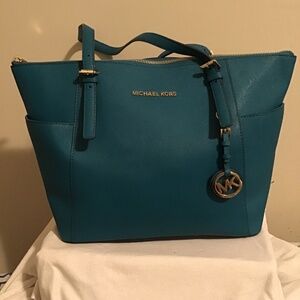 🔥Michael Kors, shoulder purse, see photos